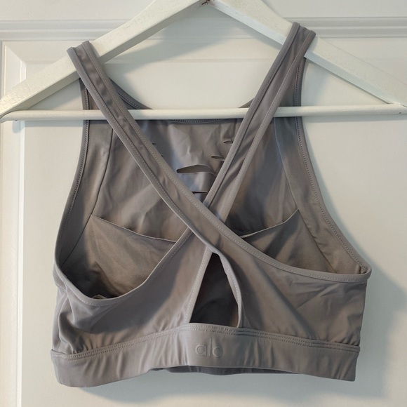 ALO Yoga Sports Bra - Picture 2 of 2